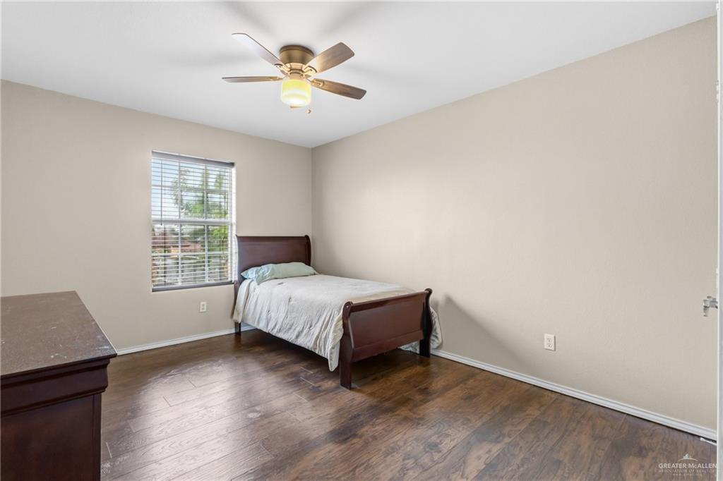 Photo 9 of 2600 Lincoln Avenue