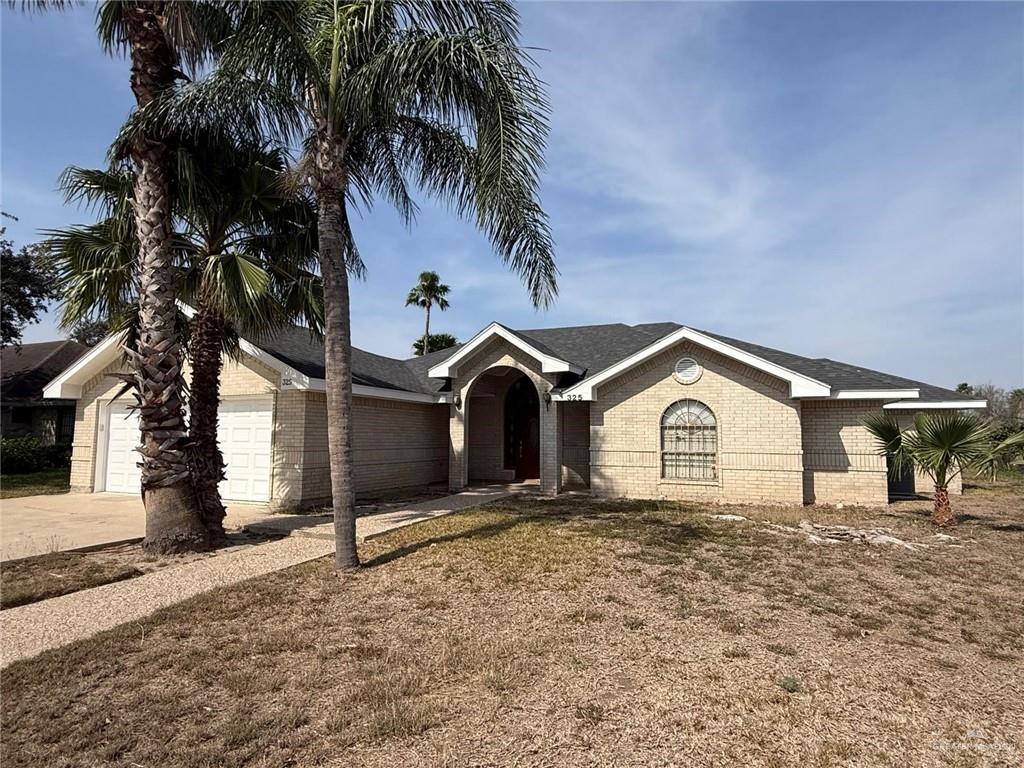Photo 2 of 325 Ashley Drive