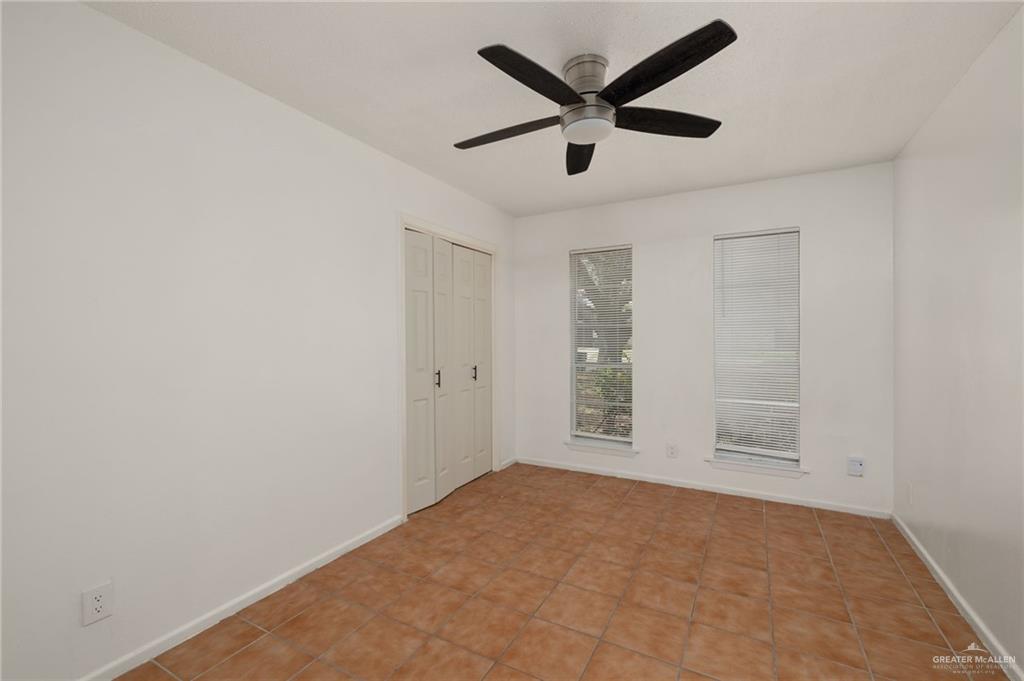 Photo 10 of 2308 Lisa Ann Avenue