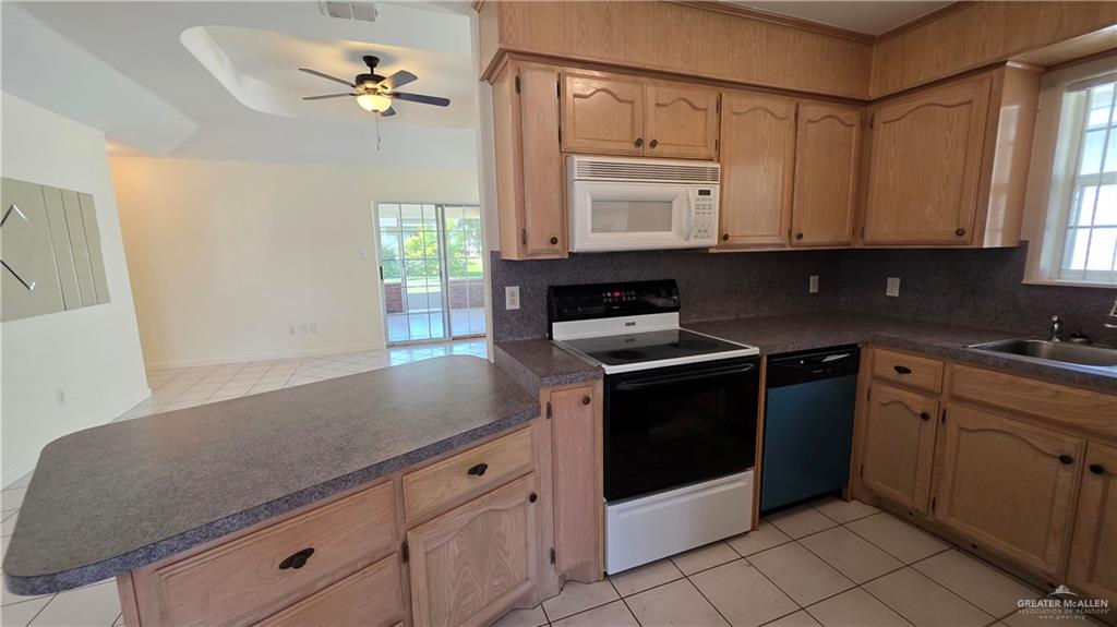Photo 10 of 2130 Green Gate Circle