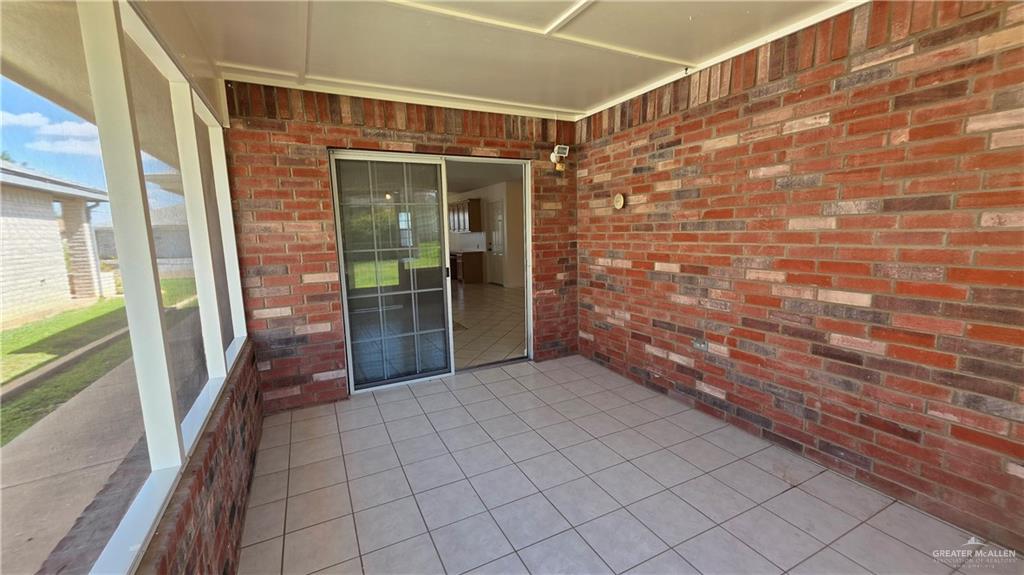Photo 14 of 2130 Green Gate Circle