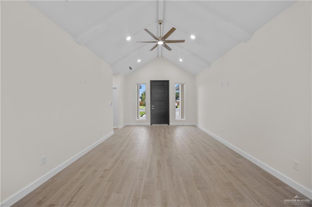 Photo 6 of 3701 Diamondhead Street