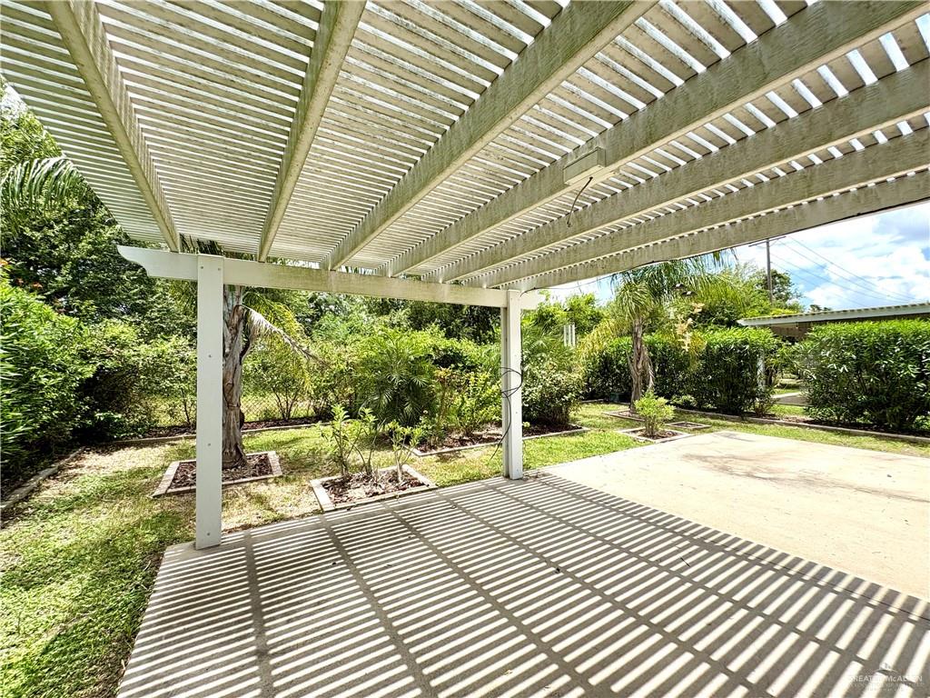 Photo 11 of 3801 Mallard Drive