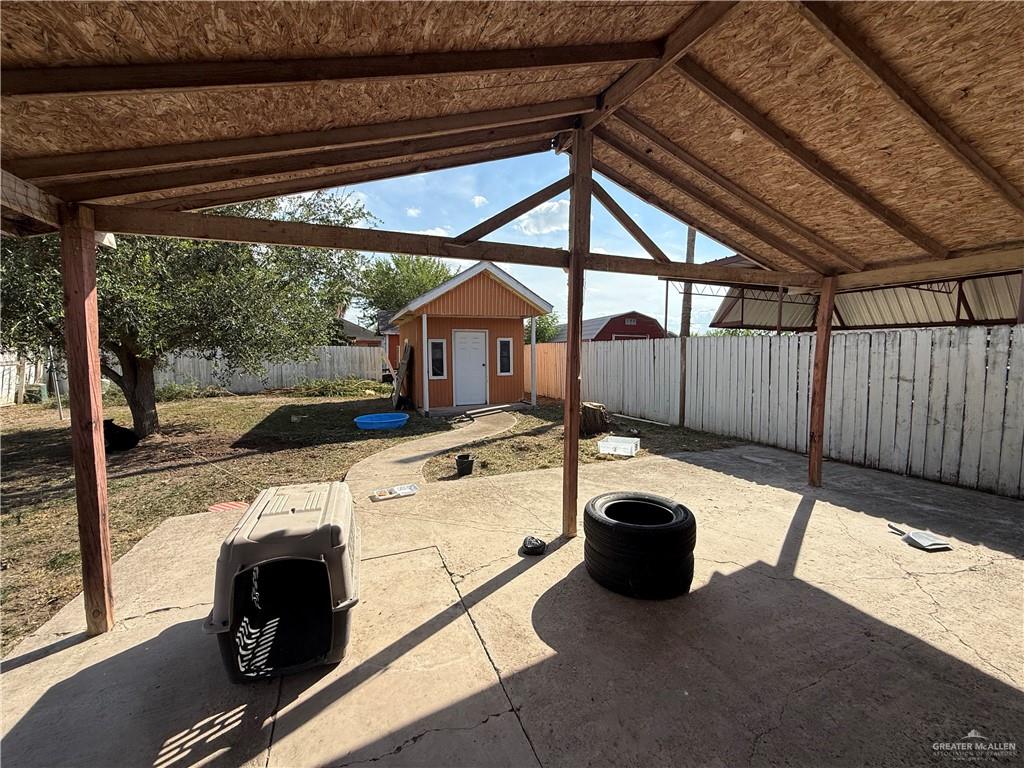 Photo 8 of 815 Sabatini Avenue