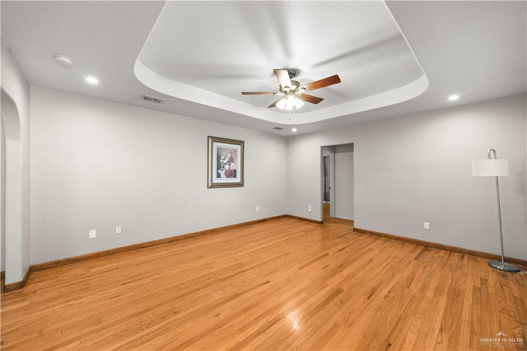 Photo 12 of 702 9th Street