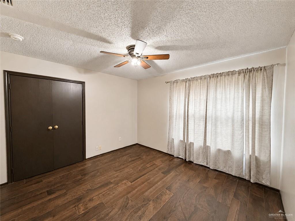 Photo 13 of 2724 Vanessa Avenue
