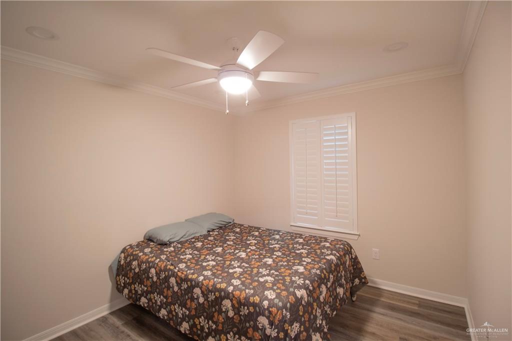 Photo 10 of 13721 Belle Court