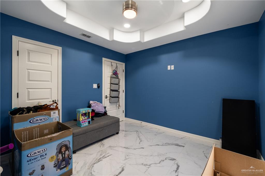 Photo 18 of 502 Casiano Street