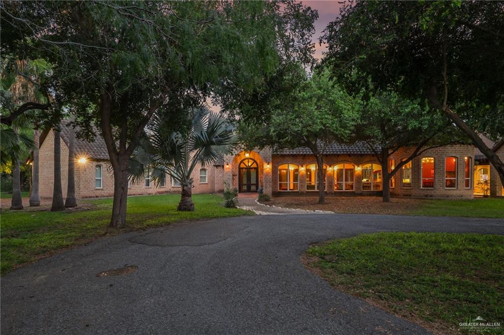 Photo 1 of 1700 Dartmouth Avenue, McAllen