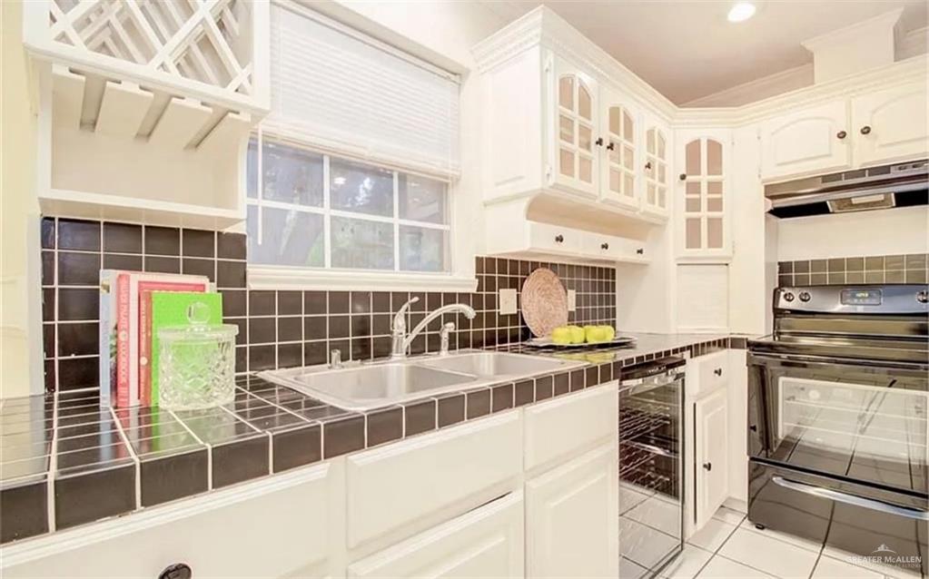 Photo 7 of 7612 20th Street