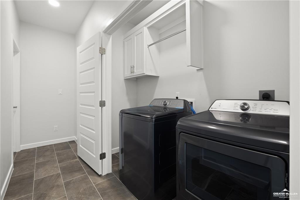 Photo 8 of 1704 Violet Drive #1