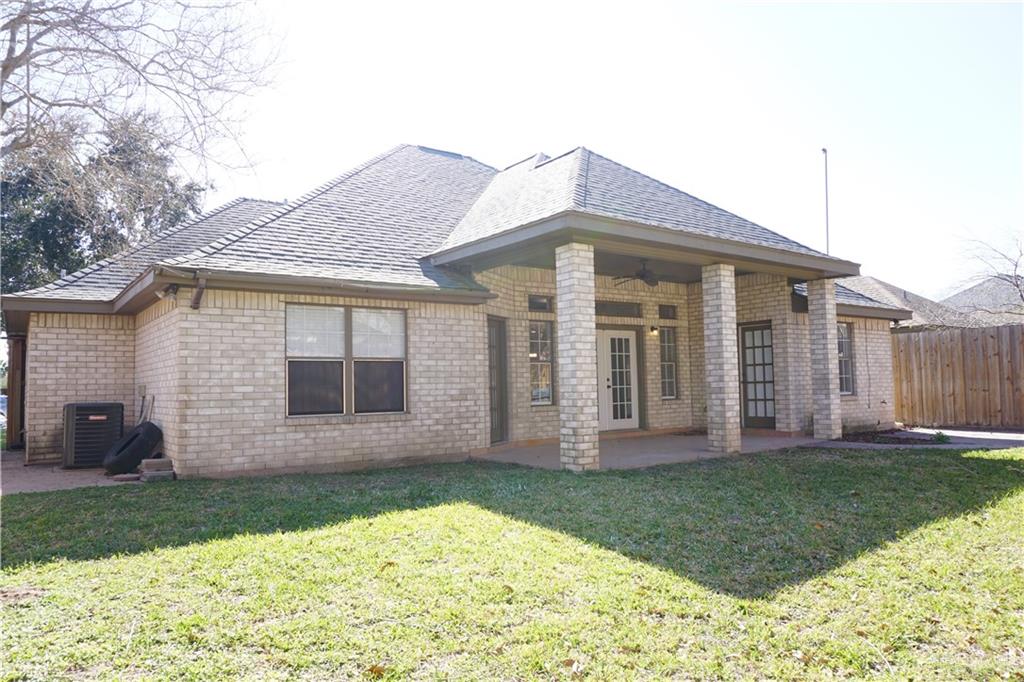 Photo 20 of 421 Redbud Avenue