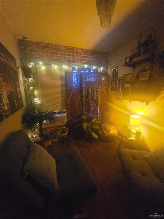 Photo 5 of 608 Texan Avenue