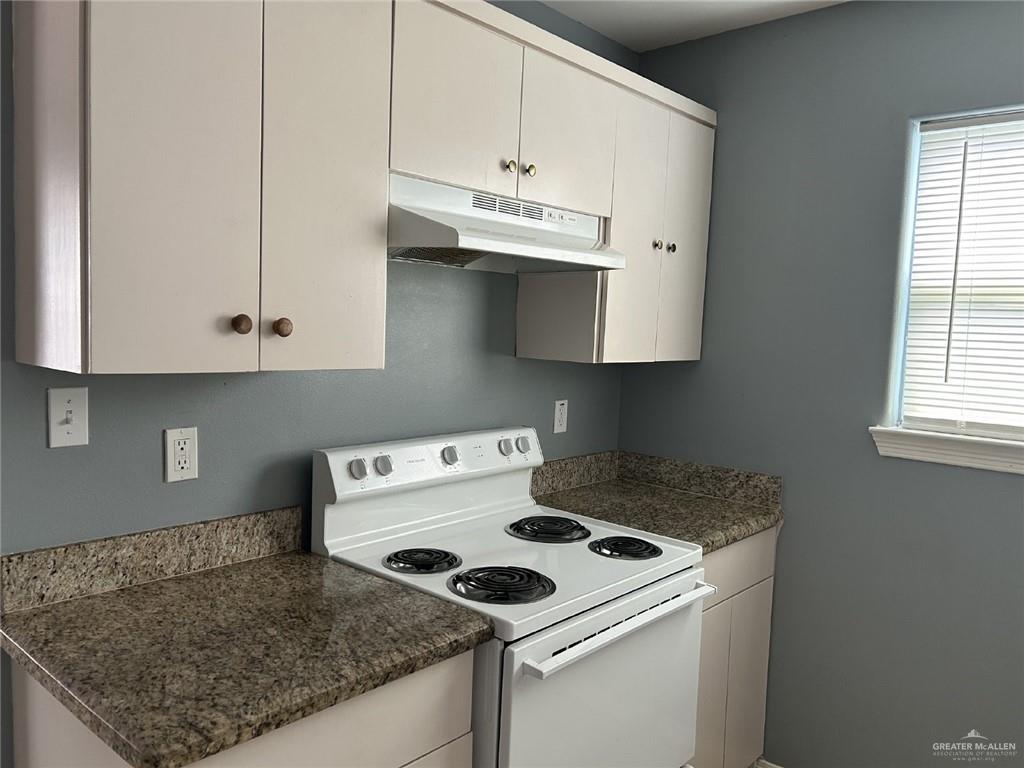 Photo 2 of 1502 Quitaca Drive #D