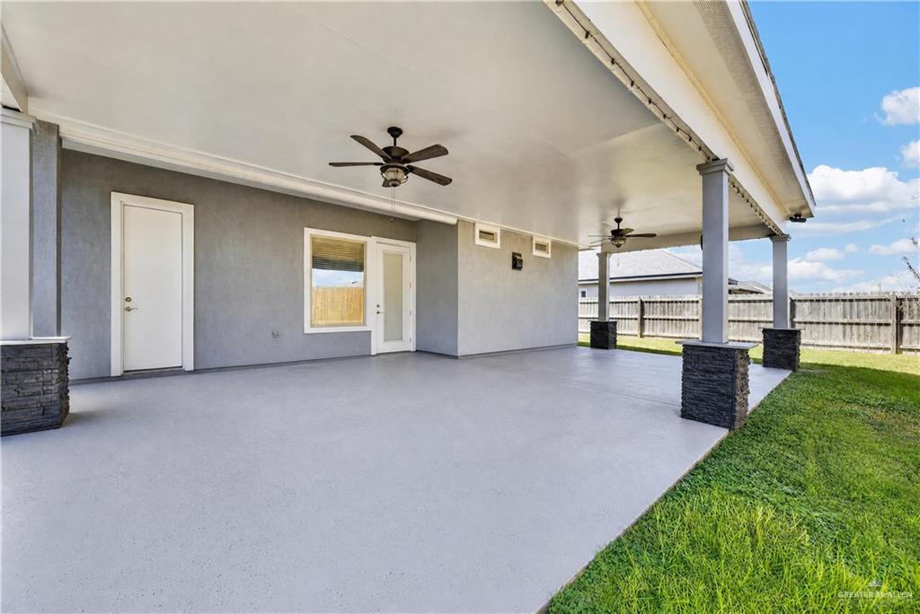 Photo 15 of 806 Seminole Avenue