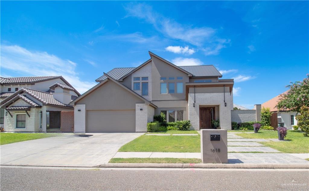 Photo 1 of 1618 Stonegate Drive, Mission