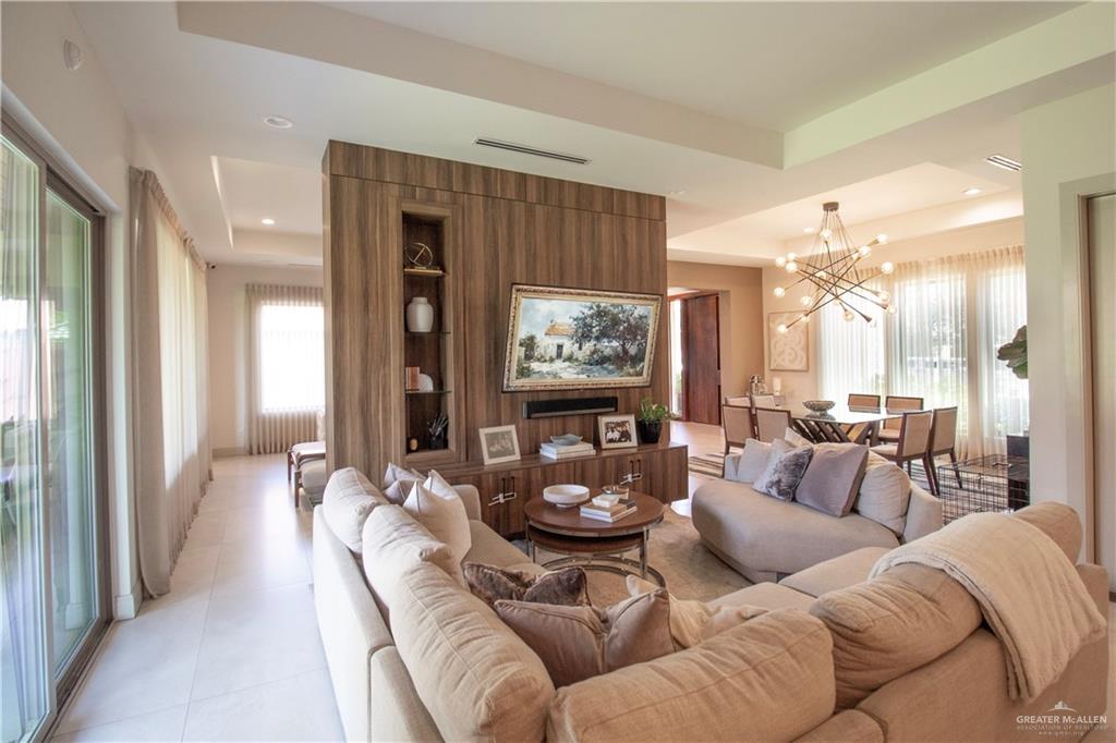 Photo 8 of 1618 Stonegate Drive