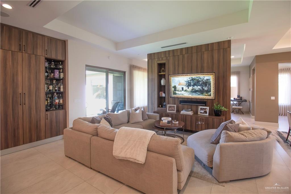 Photo 9 of 1618 Stonegate Drive