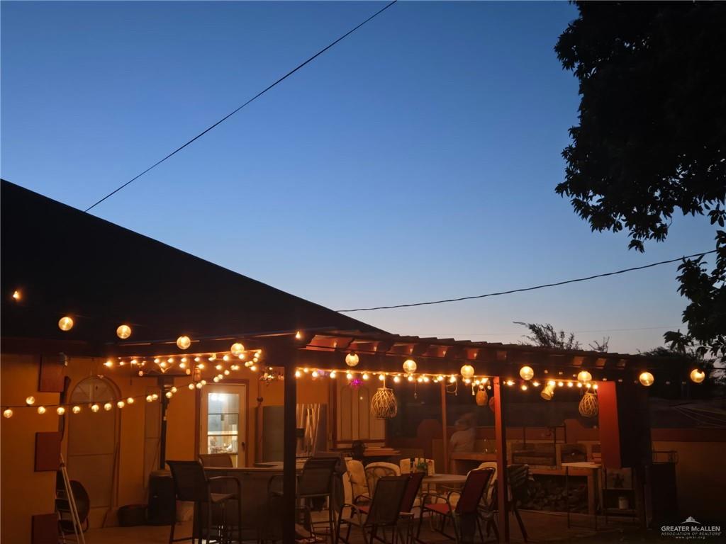 Photo 18 of 380 Jazmin Avenue
