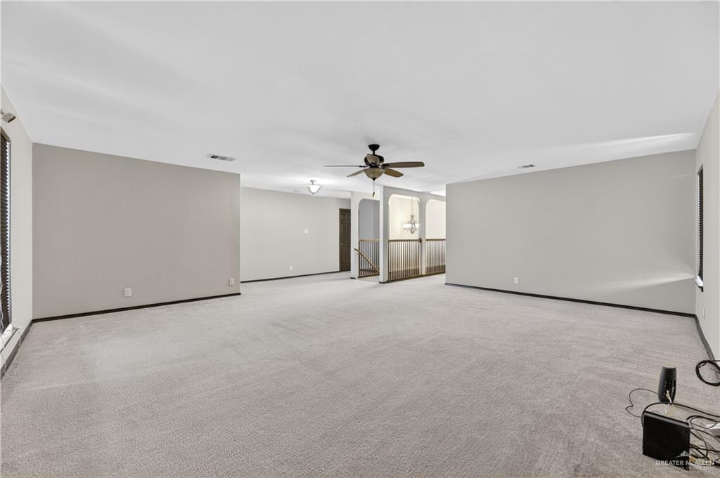 Photo 21 of 606 Barton Drive