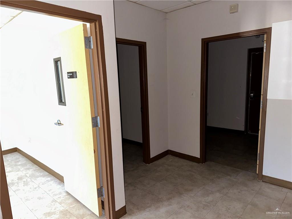 Photo 3 of 900 Plaza Drive #1-A