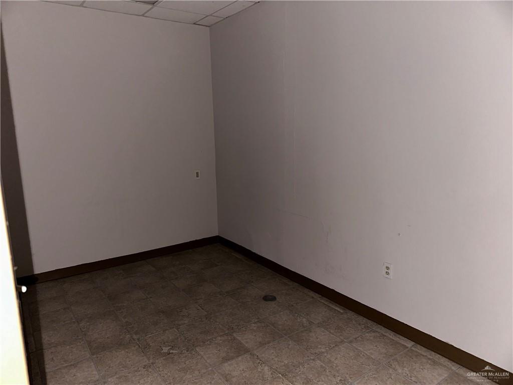 Photo 7 of 900 Plaza Drive #1-A