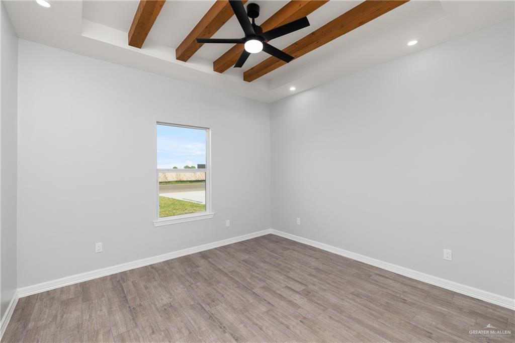 Photo 8 of 212 Los Ebanos Boulevard