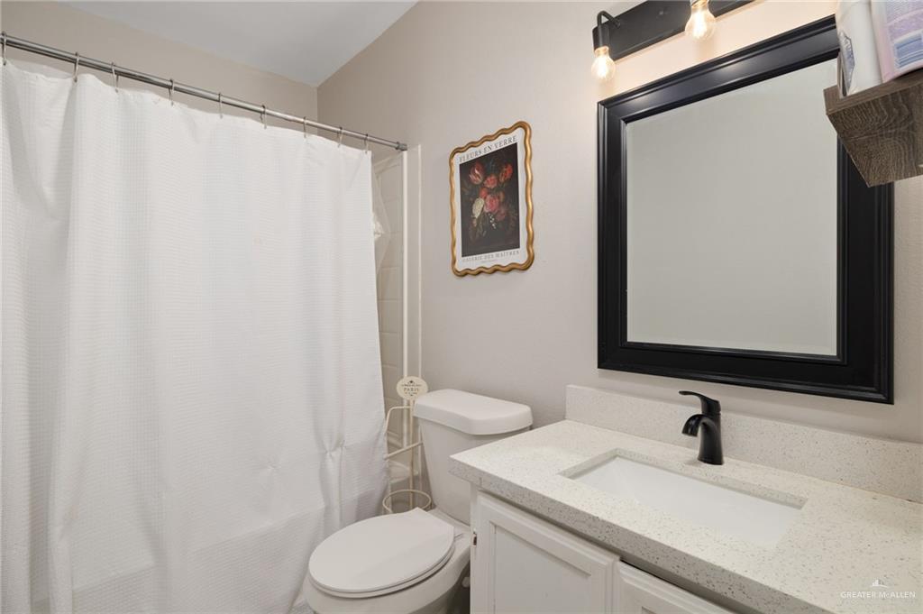 Photo 10 of 3404 Princeton Avenue