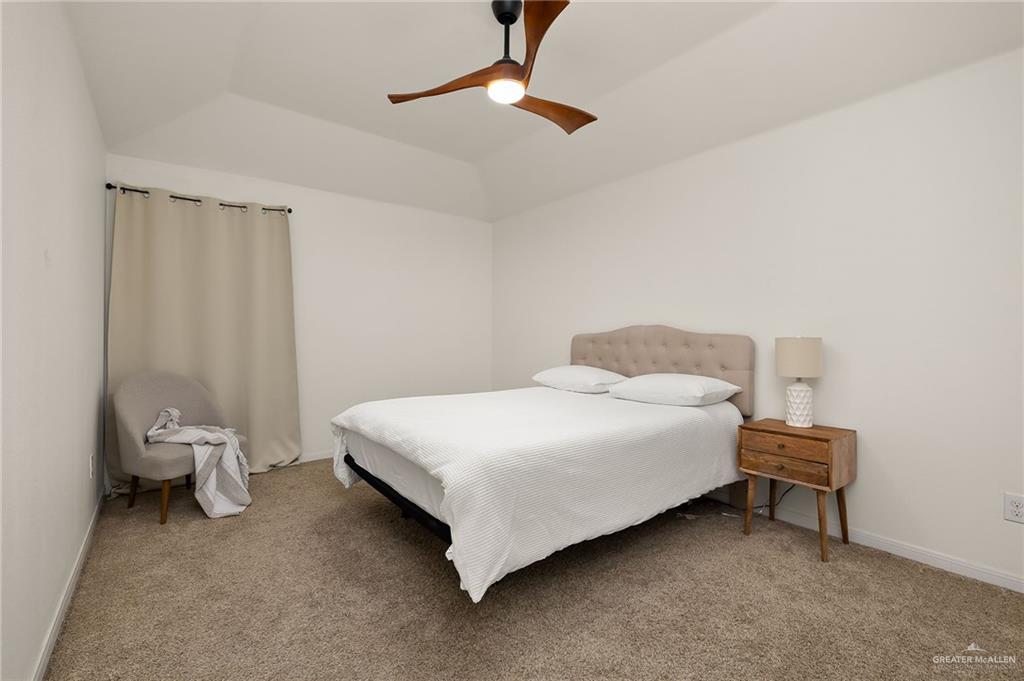 Photo 19 of 3914 Revilla Street
