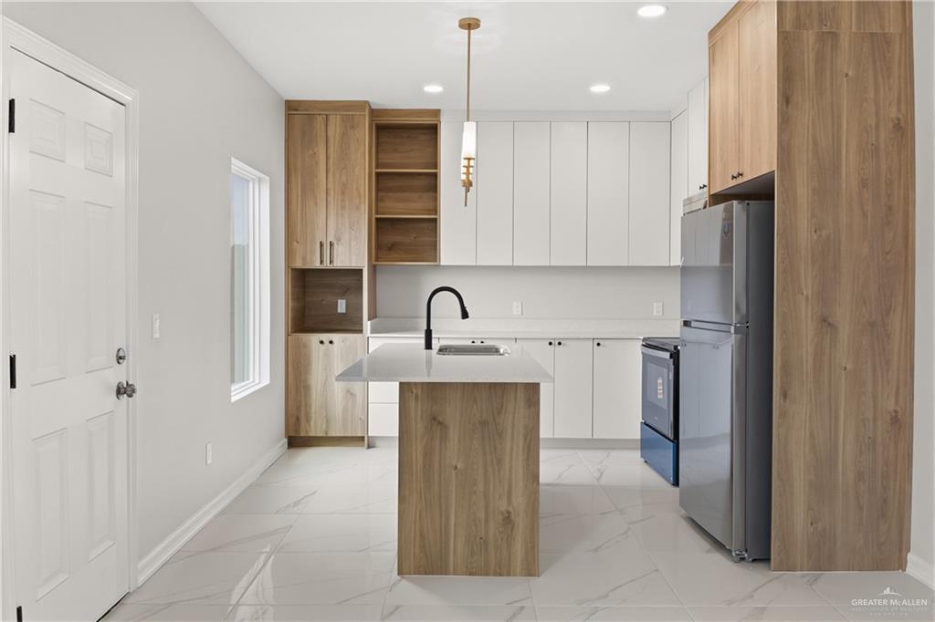 Photo 4 of 4209 Heron Avenue #30
