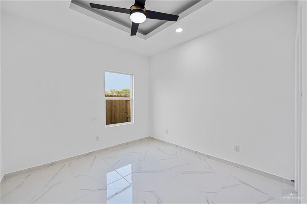 Photo 4 of 604 Buccaneer Drive