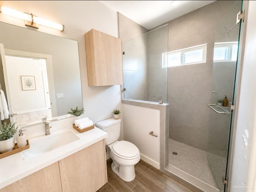 Photo 7 of 707 Coves Lane #2