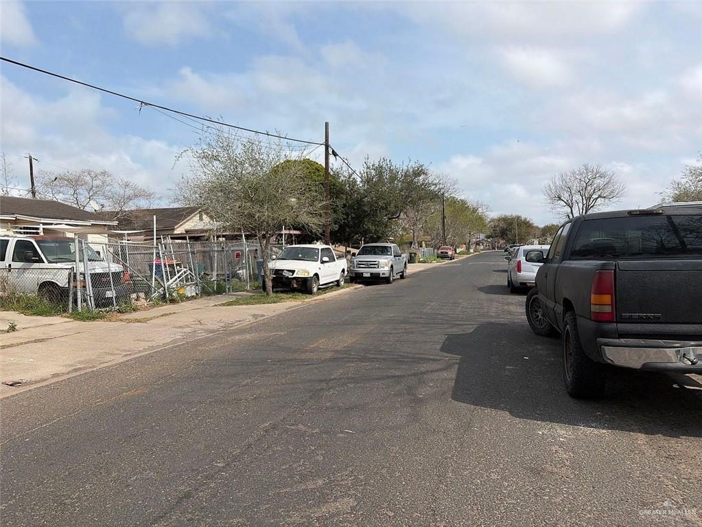 Photo 21 of 2613 Halsey Street