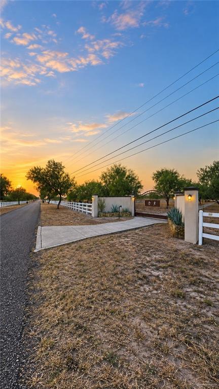 Photo 3 of 20804 Los Venados Drive