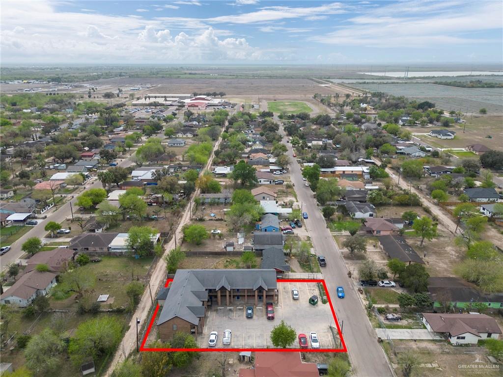 Photo 14 of 406 6th Street #7