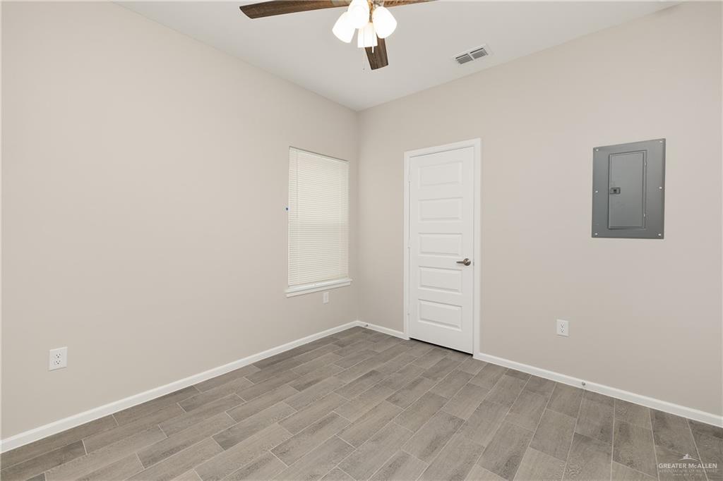 Photo 19 of 2708 Harrison Avenue #4