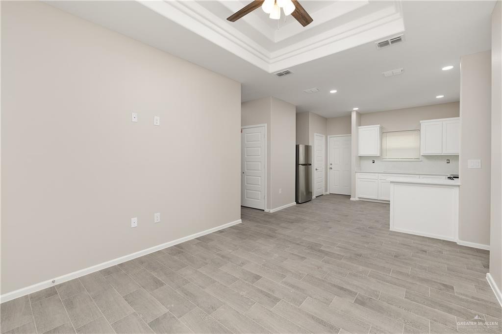 Photo 24 of 2708 Harrison Avenue #4