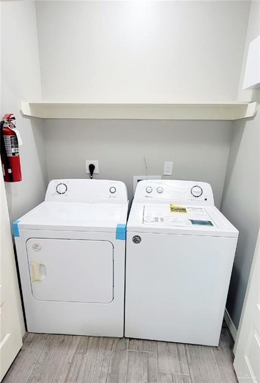 Photo 15 of 1817 Davenport Street #4
