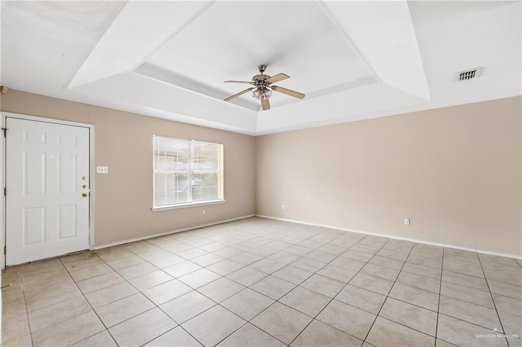 Photo 4 of 1711 Tampa Street