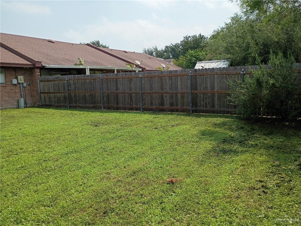 Photo 6 of 2102 Lemon Tree Court