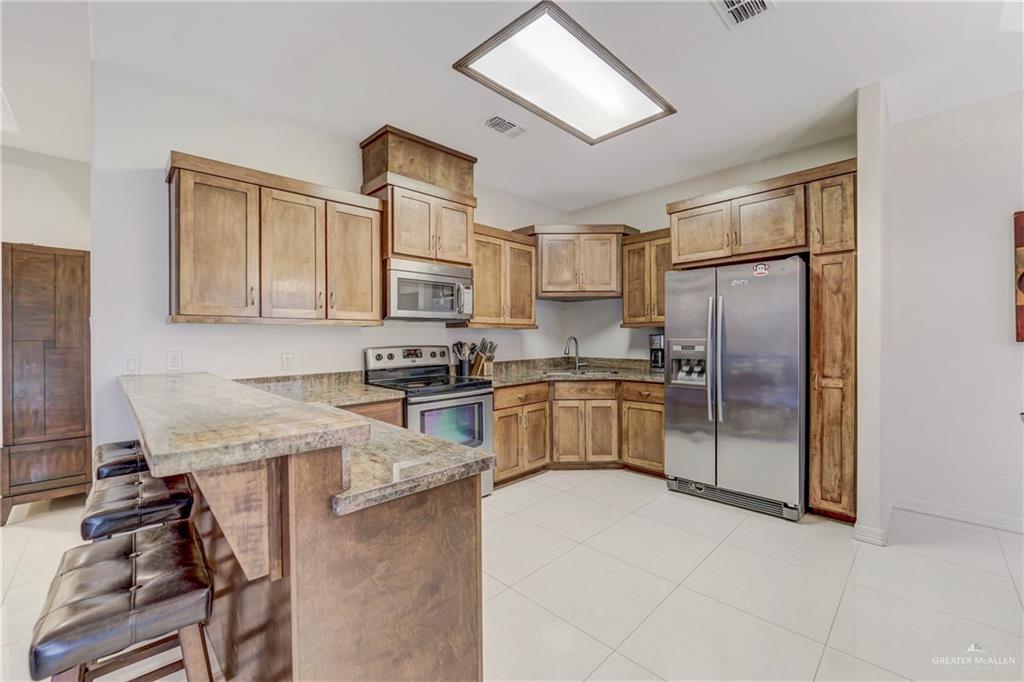 Photo 6 of 2510 Driftwood Court