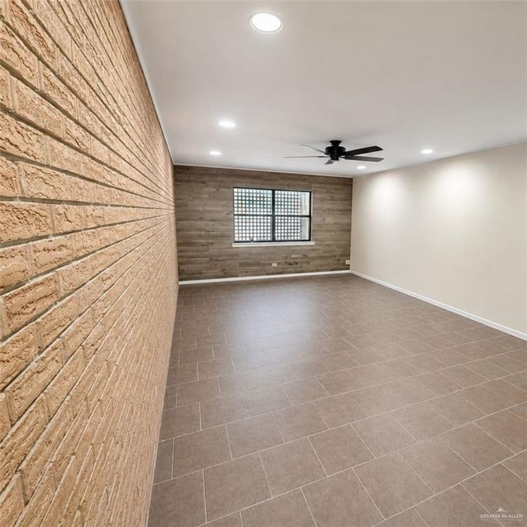 Photo 19 of 1112 Fern Avenue