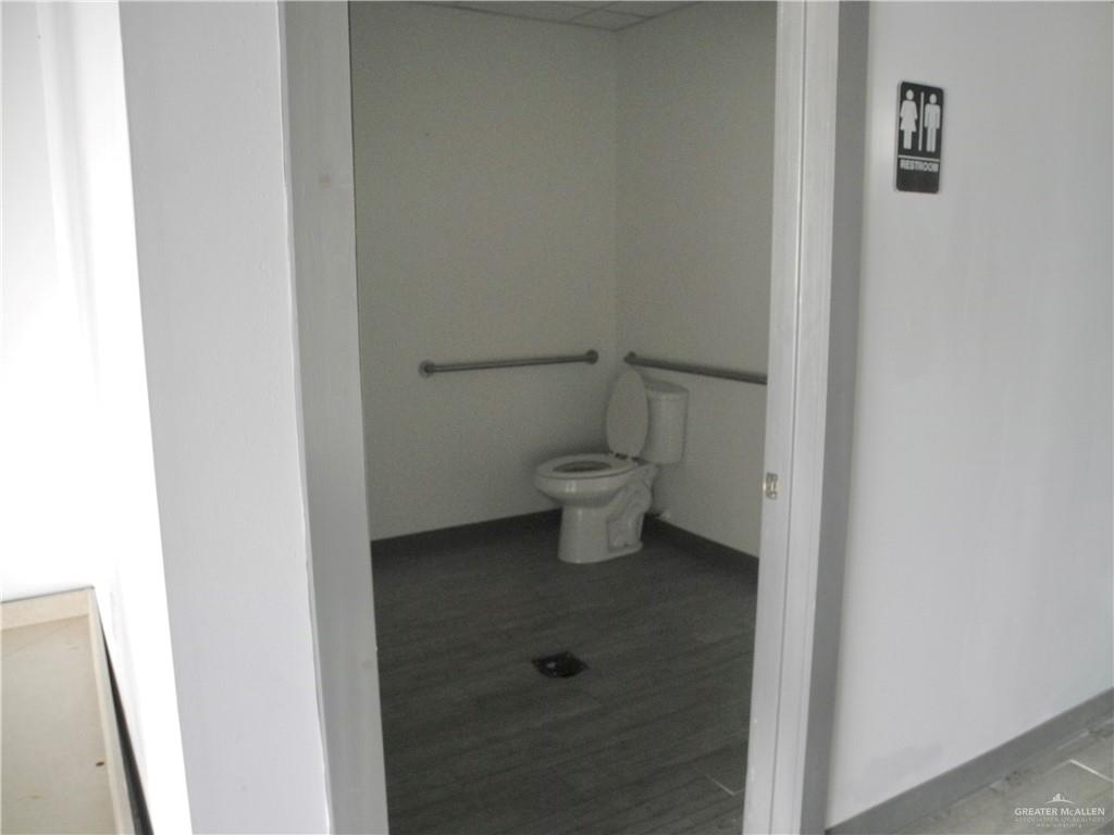 Photo 4 of 1127 9th Street