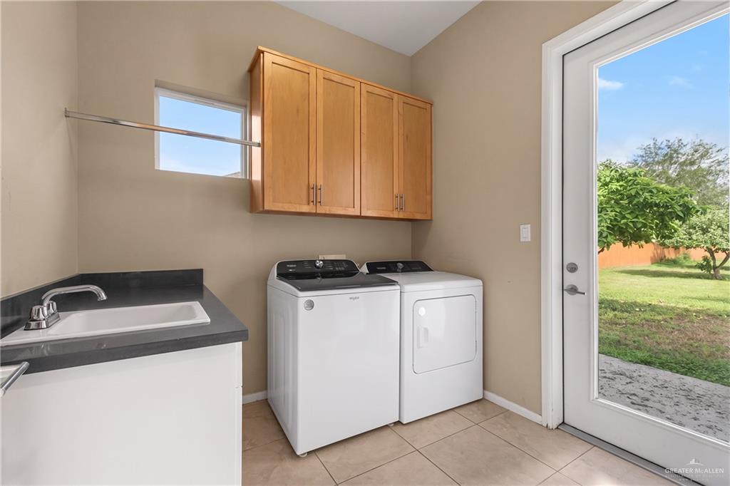 Photo 11 of 2904 18th Street