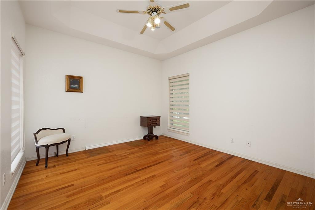 Photo 33 of 408 Newport Lane