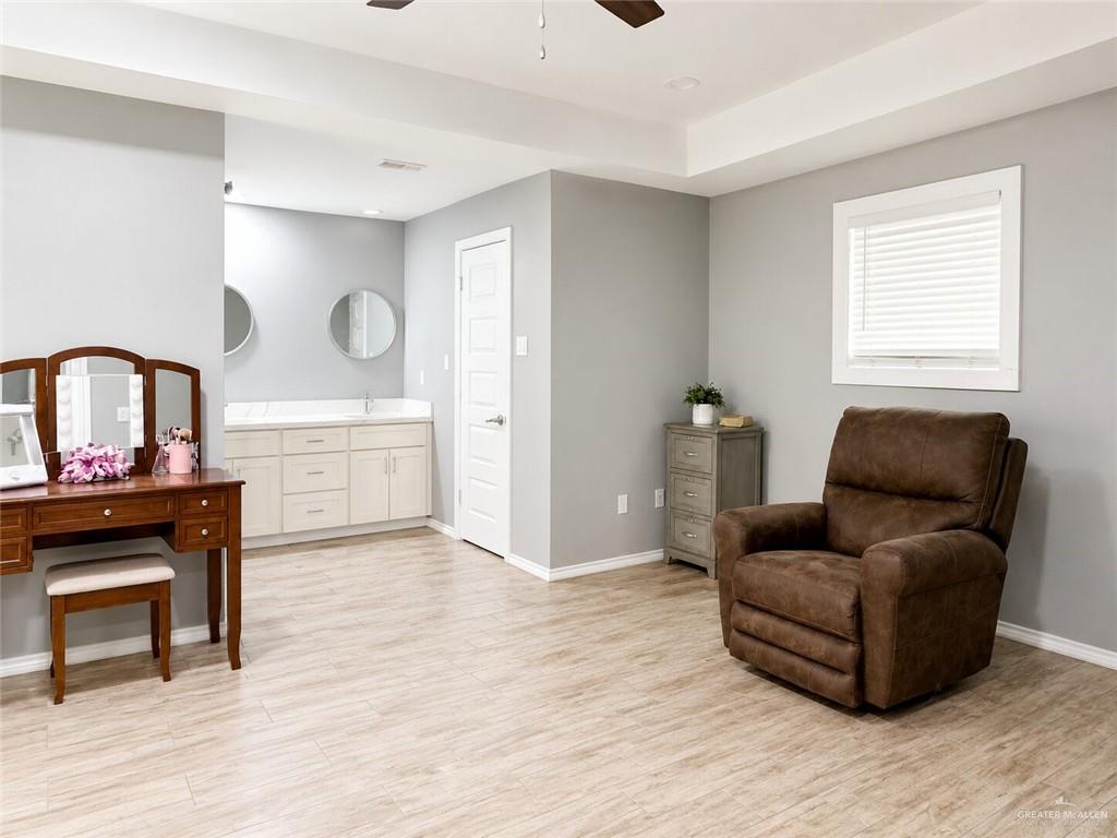 Photo 9 of 2819 Anacua Drive