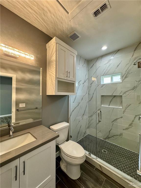 Photo 9 of 3004 Driftwood Street #2