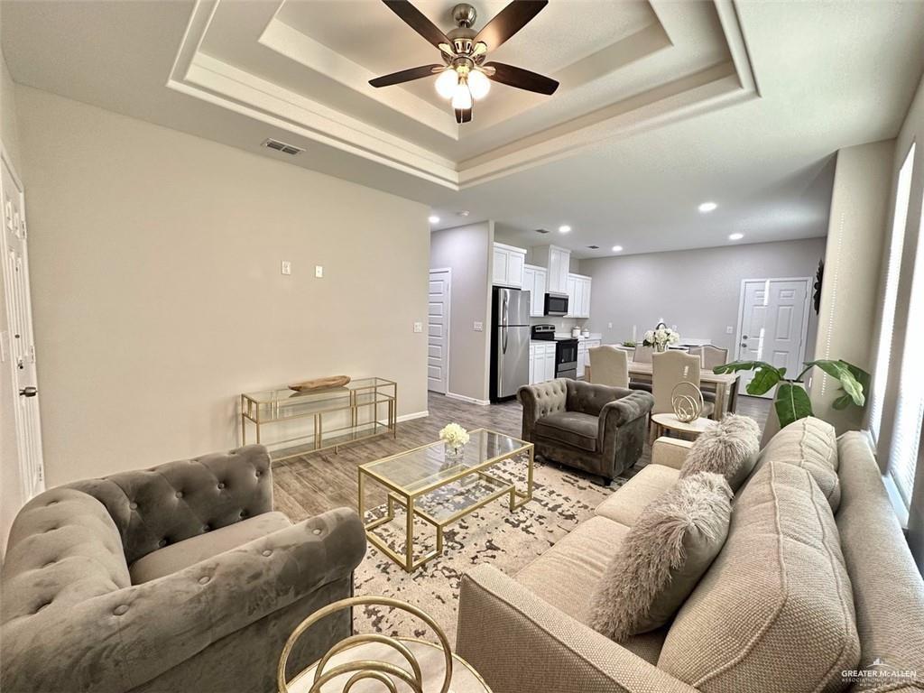 Photo 4 of 1205 Sucre Drive