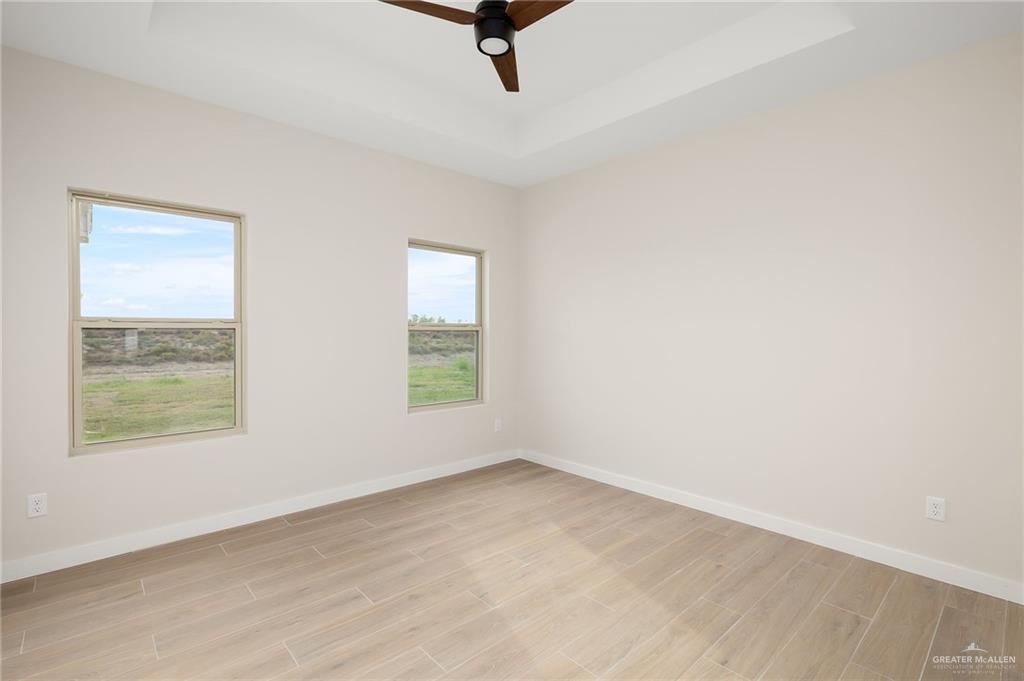 Photo 16 of 2529 Trinity Avenue
