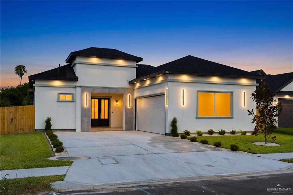 Photo 1 of 2901 Rosalinda Lane, Edinburg
